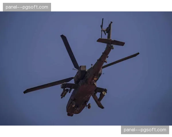 快讯：女子精英组XCO比赛因医疗直升机紧急降落短暂中断十分钟